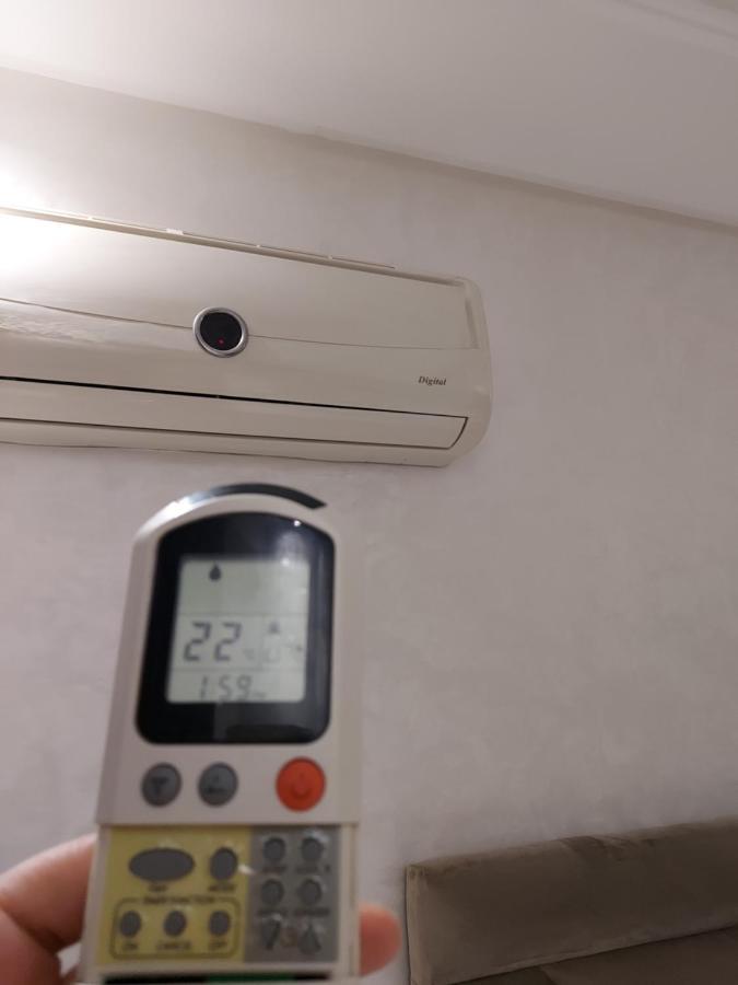 Luxury Downtown Apartment Of 80M2 In Front Of Hassan 2 Mosque And Sea From Family , Pour Famille , Interdit Couples Araabic Non Marie, Forbidden Unmarried Araabic Couples Basement Car Park 카사블랑카 외부 사진