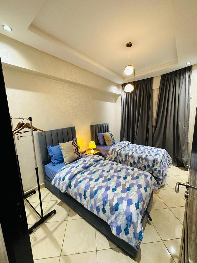 Luxury Downtown Apartment Of 80M2 In Front Of Hassan 2 Mosque And Sea From Family , Pour Famille , Interdit Couples Araabic Non Marie, Forbidden Unmarried Araabic Couples Basement Car Park 카사블랑카 외부 사진