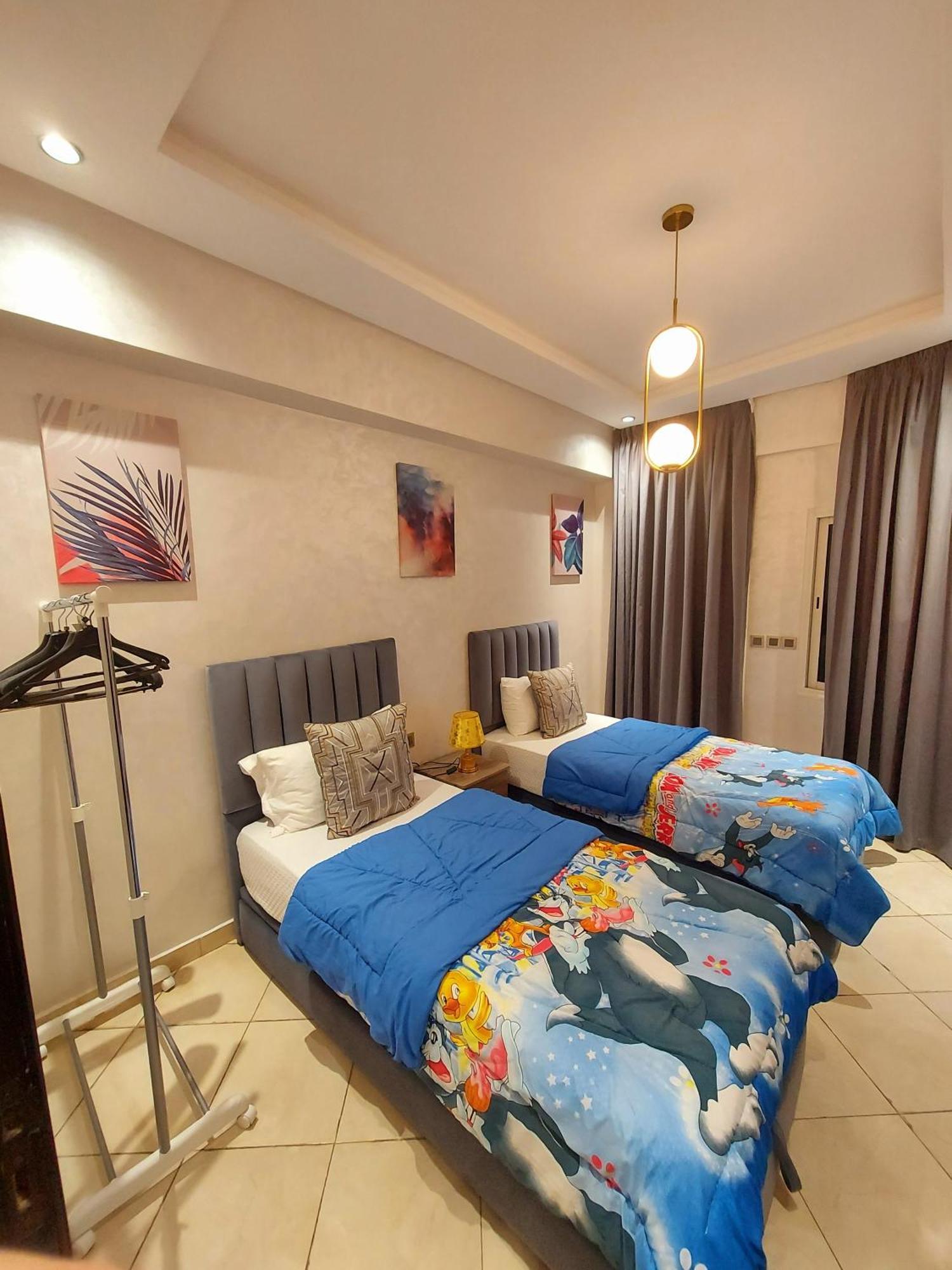 Luxury Downtown Apartment Of 80M2 In Front Of Hassan 2 Mosque And Sea From Family , Pour Famille , Interdit Couples Araabic Non Marie, Forbidden Unmarried Araabic Couples Basement Car Park 카사블랑카 외부 사진
