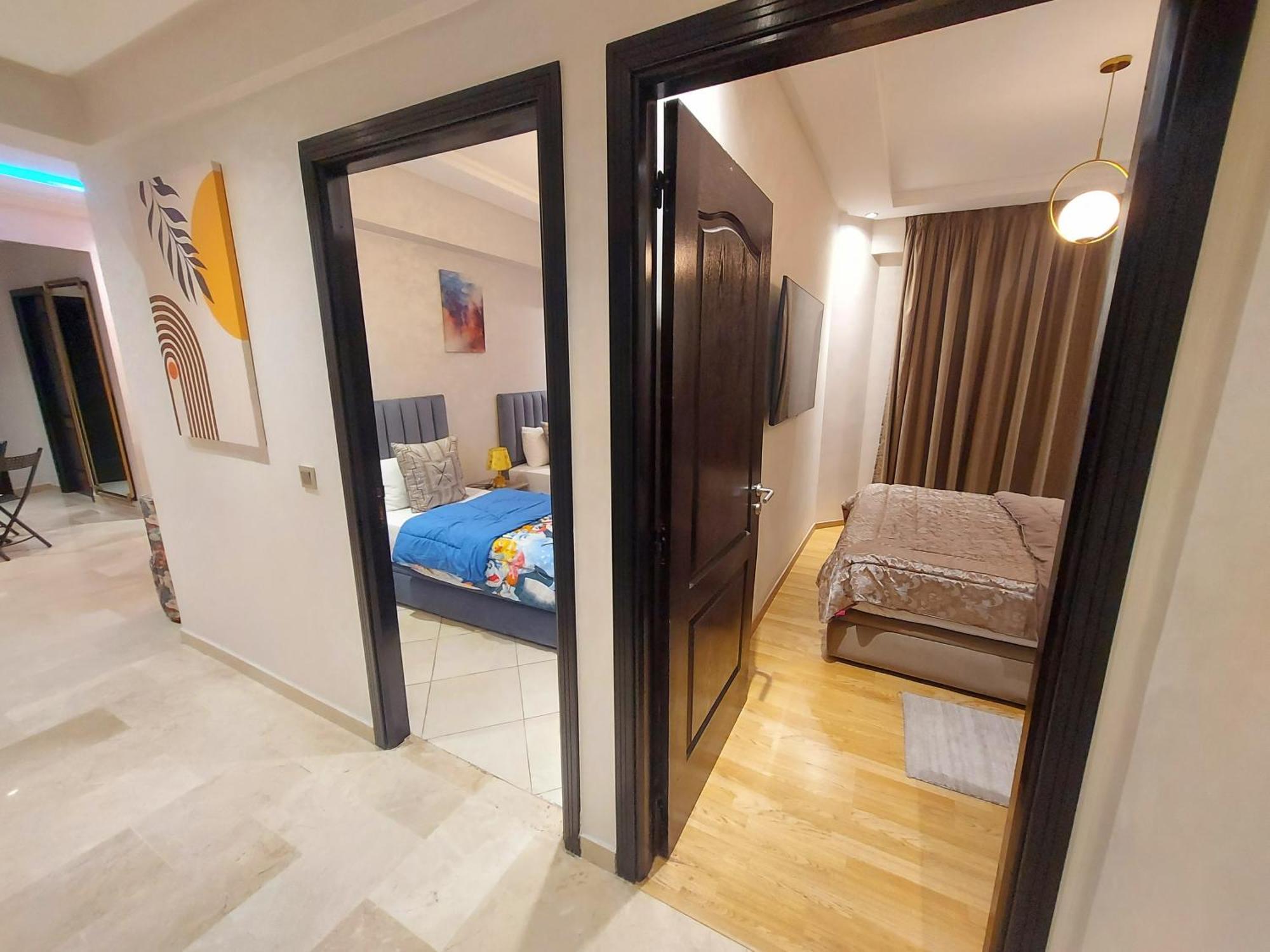 Luxury Downtown Apartment Of 80M2 In Front Of Hassan 2 Mosque And Sea From Family , Pour Famille , Interdit Couples Araabic Non Marie, Forbidden Unmarried Araabic Couples Basement Car Park 카사블랑카 외부 사진