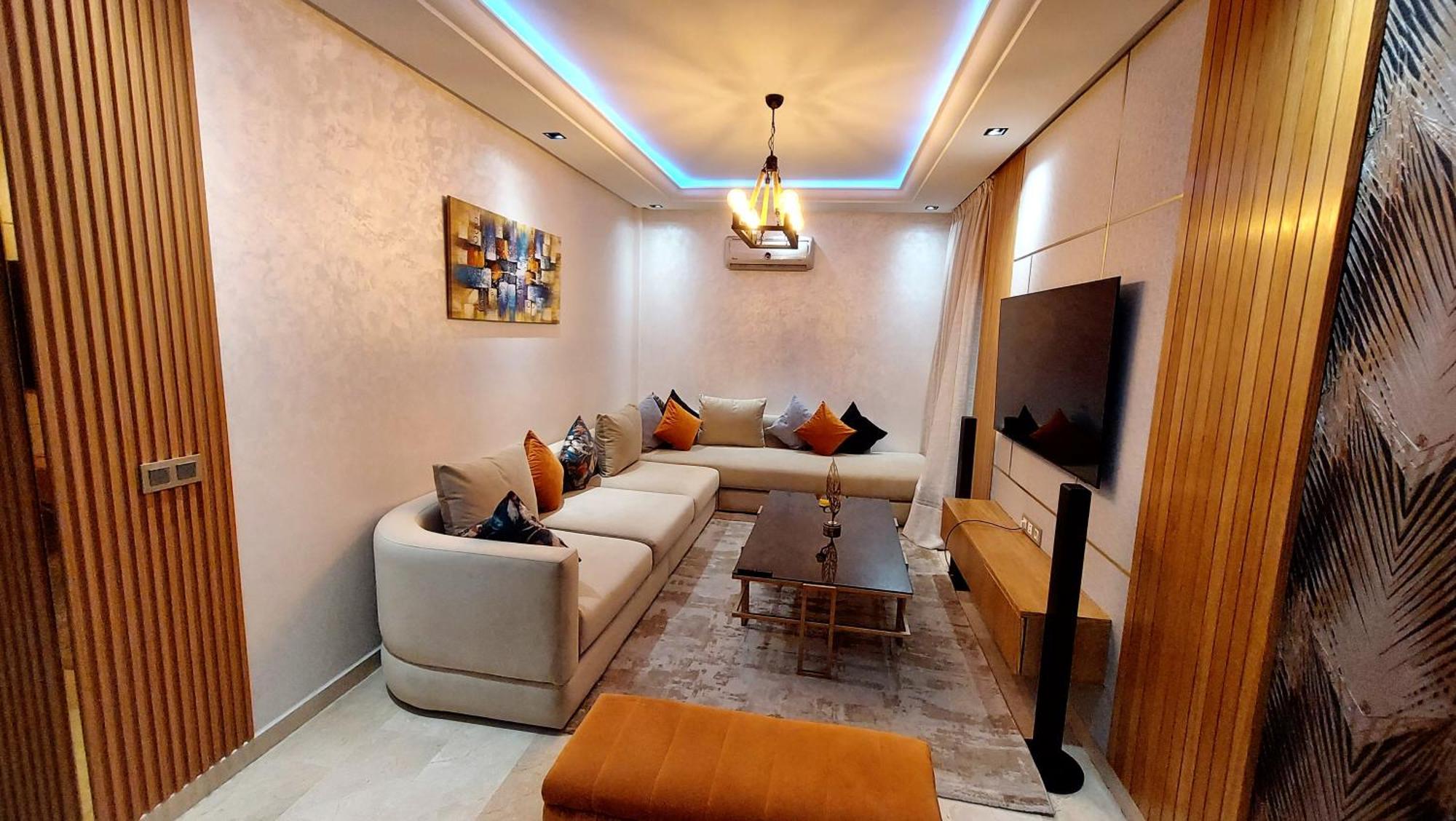 Luxury Downtown Apartment Of 80M2 In Front Of Hassan 2 Mosque And Sea From Family , Pour Famille , Interdit Couples Araabic Non Marie, Forbidden Unmarried Araabic Couples Basement Car Park 카사블랑카 외부 사진